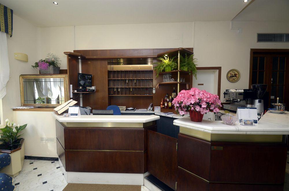 Hotel Gigliola กาไมโยเร ภายนอก รูปภาพ